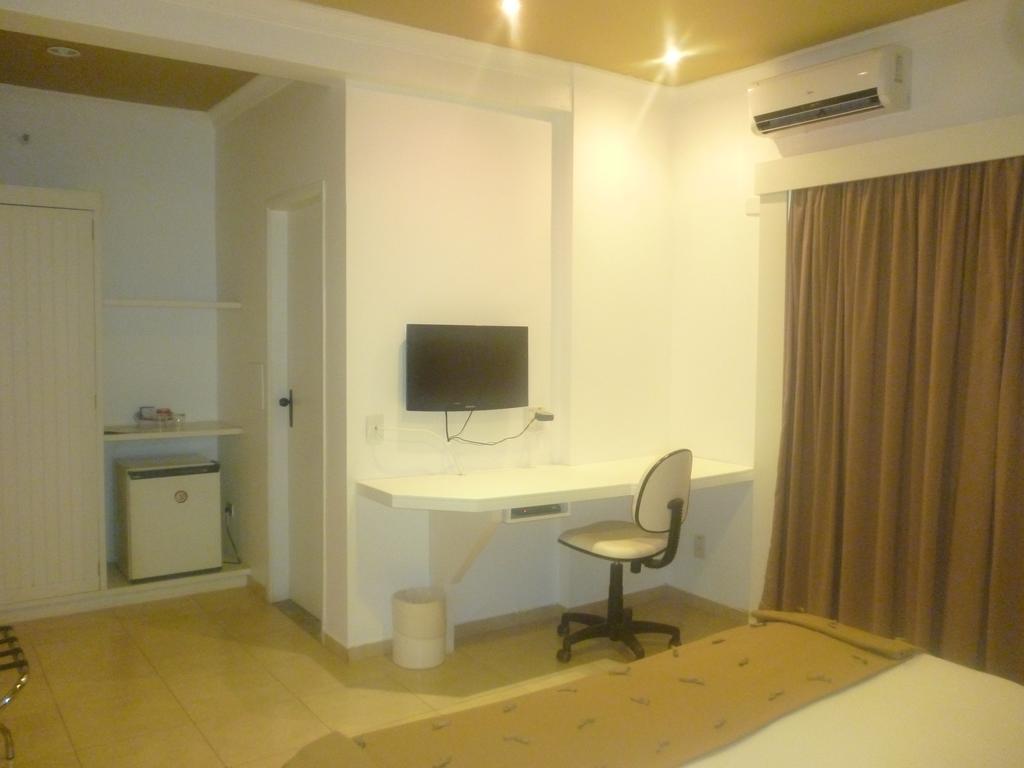 Hotel Anaca Sao Carlos Buitenkant foto